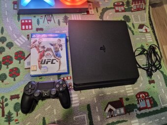 Playstation 4 1 TB - 6