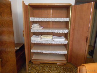 Starozitna skrina - 6