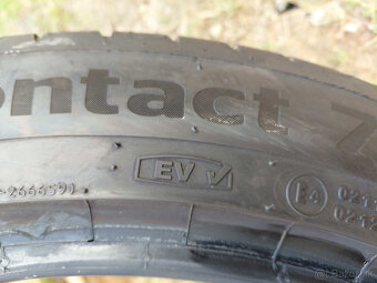 1ks letna Continental 235/45R18 - 6