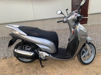 Honda sh 300 i - 6