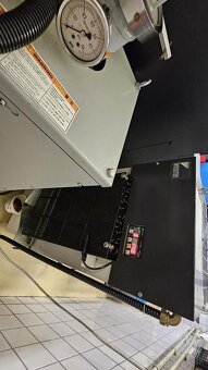 Obráběcí centrum (vertikální) Hwacheon Vesta 1000 12K - 6