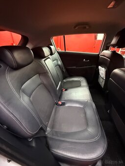 Kia – 2012 – 2.0 CRDi - 6