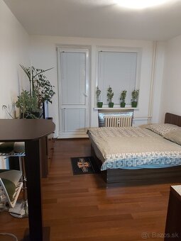 Garsonka,garzonka, Družba,Spartakovská ulica - 6