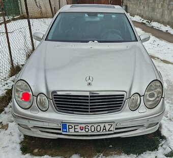 Mercedes benz w211 270CDI - 6