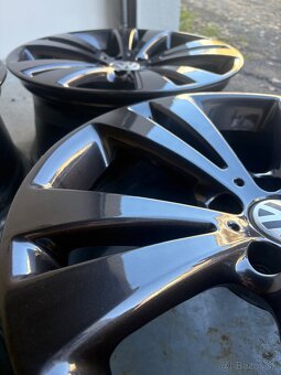 ZRENOVOVANE orig VW R18 - 6