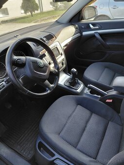Škoda Octavia scout 2,0 TDI 4x4 - 6