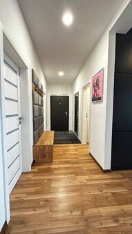 Odstúpim prenájom 3izb bytu (85 m² + 5 m²) Námestie Iglovia - 6