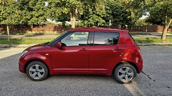 Suzuki swift 1.3 benzín 2010 - 6