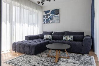 NA PREDAJ prízemný 4-izbový byt s terasou a záhradou - 6