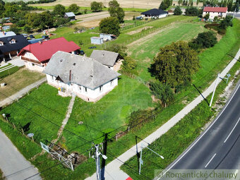 Mimoriadne veľký 55-árový pozemok so starším domom pri Vra - 6