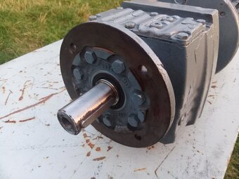 Priama prevodovka s elektromotorom 1,5kW.. - 6