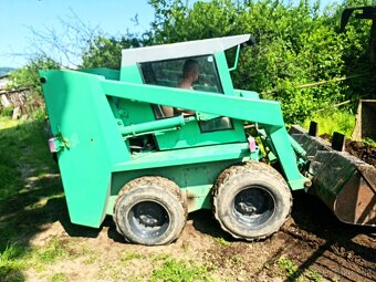 Smykovy nakladac Gehl SL 6620 Sk SPZ - 6