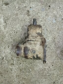 Zetor 25 enkove diely - 6