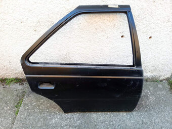 Predám náhradné diely na Peugeot 405 - 6