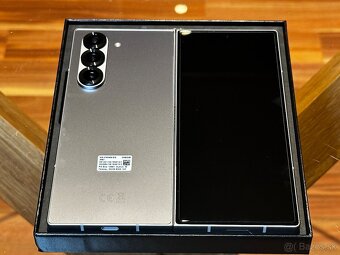 Samsung Galaxy Z Fold 6 256/12 GB nový - 6