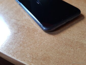 iPhone 11 - na náhradné diely - 6