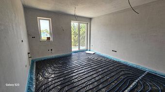 PREDAJ 3 IZB BYT 69,29 m² + balkón 4,89 m², novostavba holo - 6