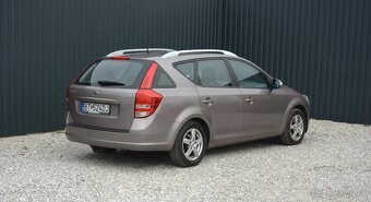 KIA Ceed 1.60 CRDI, SR voz - 6