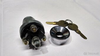 Spinacia skrinka-VOLGA-24 a ine ruske auta-NOVA - 6