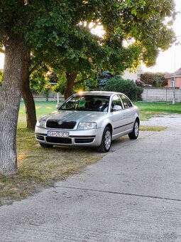 Škoda Superb 1.9 TDI 85 KW rv 2008 - 6
