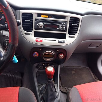 Kia Rio., - 6