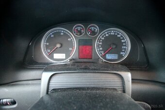 Predám VW Passat B5.5 Combi 1.9TDI 96 kW 4motion - 6