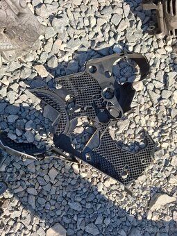 vačky + rám vačiek motor CR - CBAB - 6