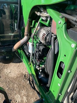 Predám traktor JOHN DEERE 5820 - 6
