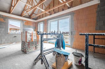 ALL INCLUSIVE l NA PREDAJ 3 IZBOVÝ RODINNÝ DOM-NOVOSTAVBU, H - 6