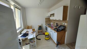 Prenájom 1 izbového bytu Komenského - 6