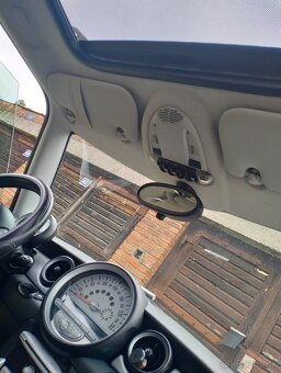 Mini cooper 1,4i - 6