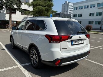 Mitsubishi Outlander 2.2DI-D 4WD Automat - 6