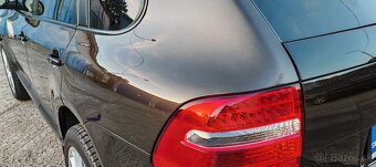 Porsche Cayenne Turbo - 6