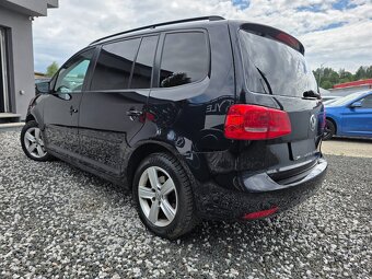 Volkswagen Touran 1.6 TDI Comfortline DSG - 6
