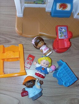 Obchodík little people - 6