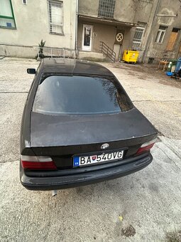 Bmw e36 318i - 6