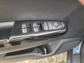 Kia Sportage 1,6TGDi, AWD 7DCT - 6