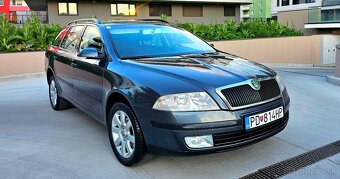 Škoda Octavia Combi 1.9 TDI 77kw 4X4,Naj:180.000 km R.V 2009 - 6