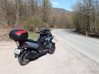 Yamaha Tricity 300 - 6