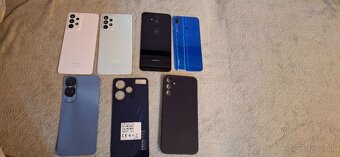 Predám na diely 4ks samsung galaxy s10 + samsung galaxy a 34 - 6