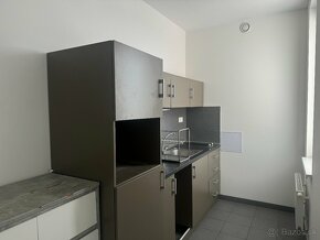 PRENÁJOM - kancelárií od 19 m2 do 296 m2, Pestovateľská, BA - 6