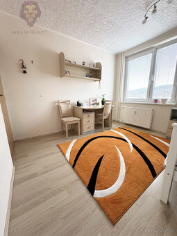 Rezervované  slnečný 77m2 - 3 izbový byt Trenčín - 6