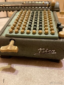 Starožitna mechanická kalkulačka - 6