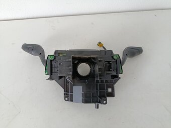 prepinacie packy focus mk3 bv6t13n064aj 80€ - 6