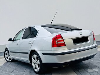 Škoda Octavia II 1.9 TDI SPORTLINE - 6