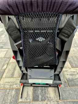 Mercedes-Benz RÖMER DUO ECE R44/04 9-18kg (Britax) - 6