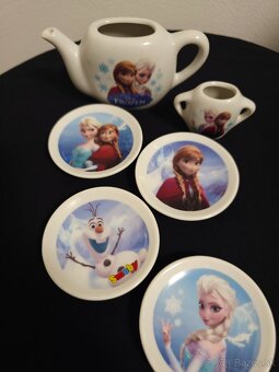 Frozen porcelánové kúsky detského čajového servisu - 6