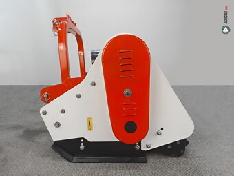 Predám MULČOVAČ GIEMME MACHINERY EHM155 - 6
