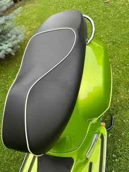 Vespa GTS super 300 - 6
