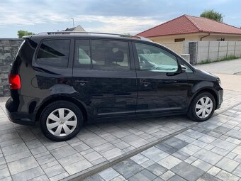 Volkswagen Touran 1.4 TSI,7 miesny. - 6